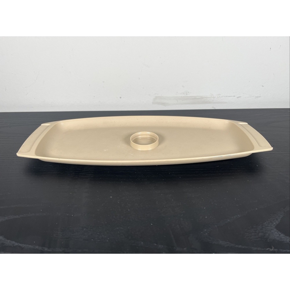 Vintage‎ Tupperware 771-5 Tan Chip Plate